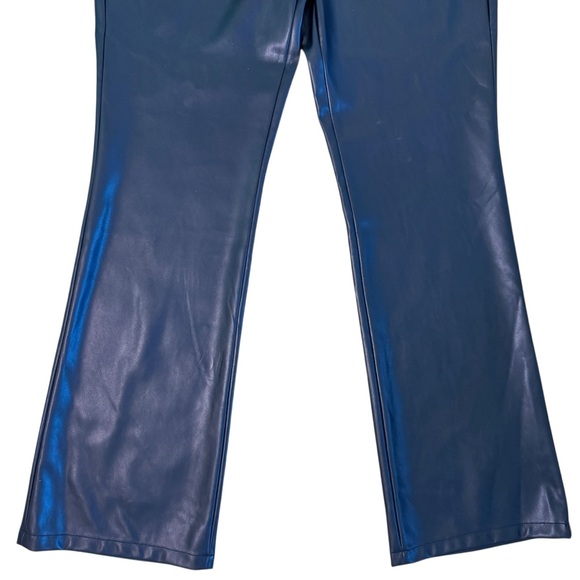 NIC + ZOE NWT Faux Leather Bootcut Pants Size 10 in Black - Picture 5 of 11